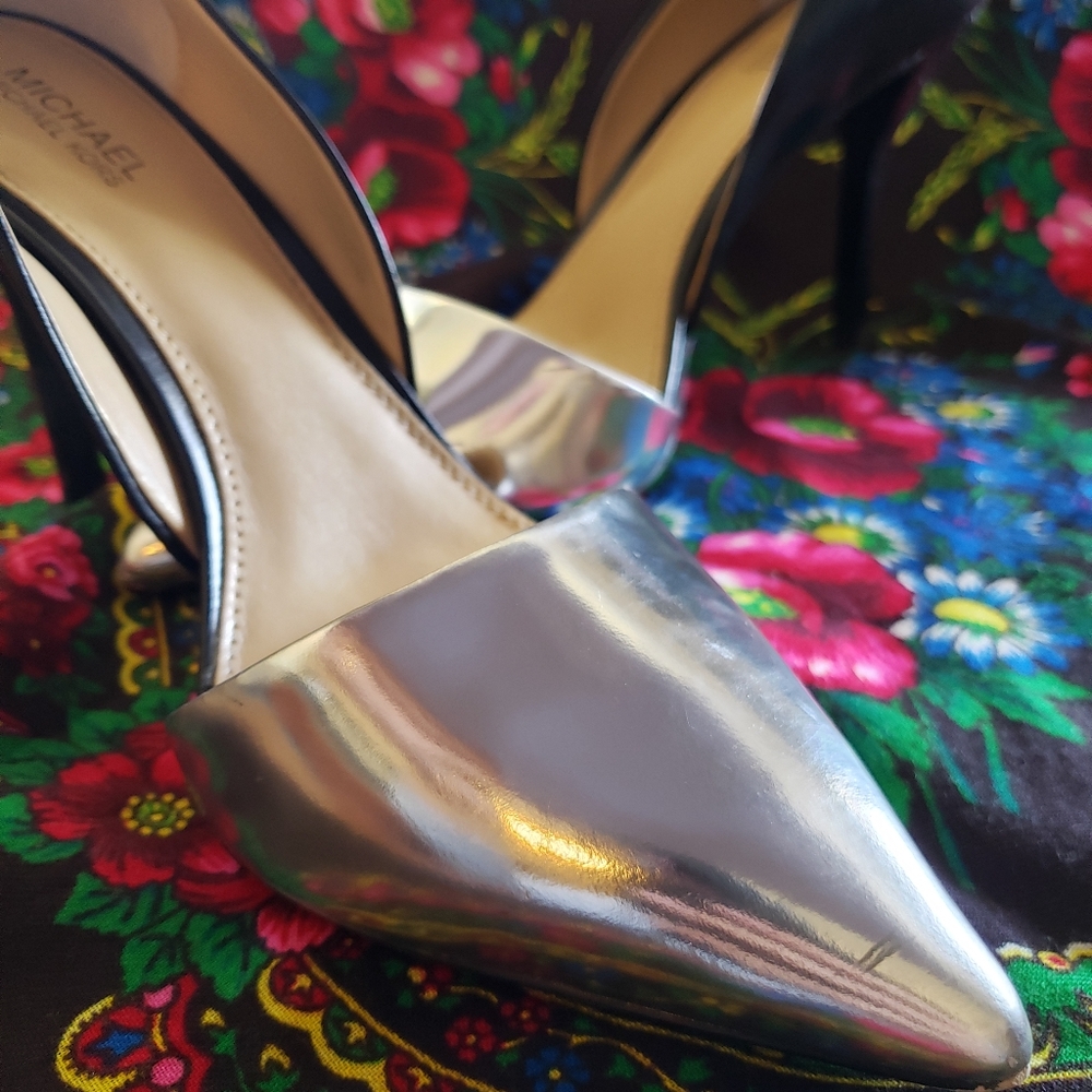 Michael Kors Heels - Picture 5 of 6